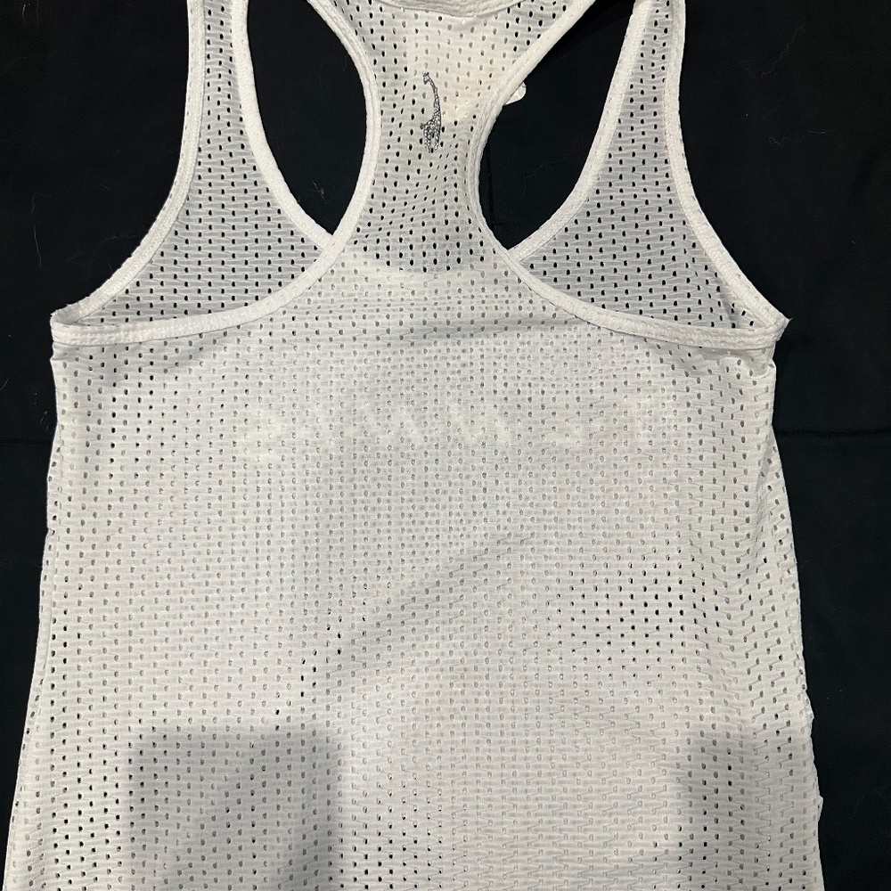 Tank top - Picture 2 of 3